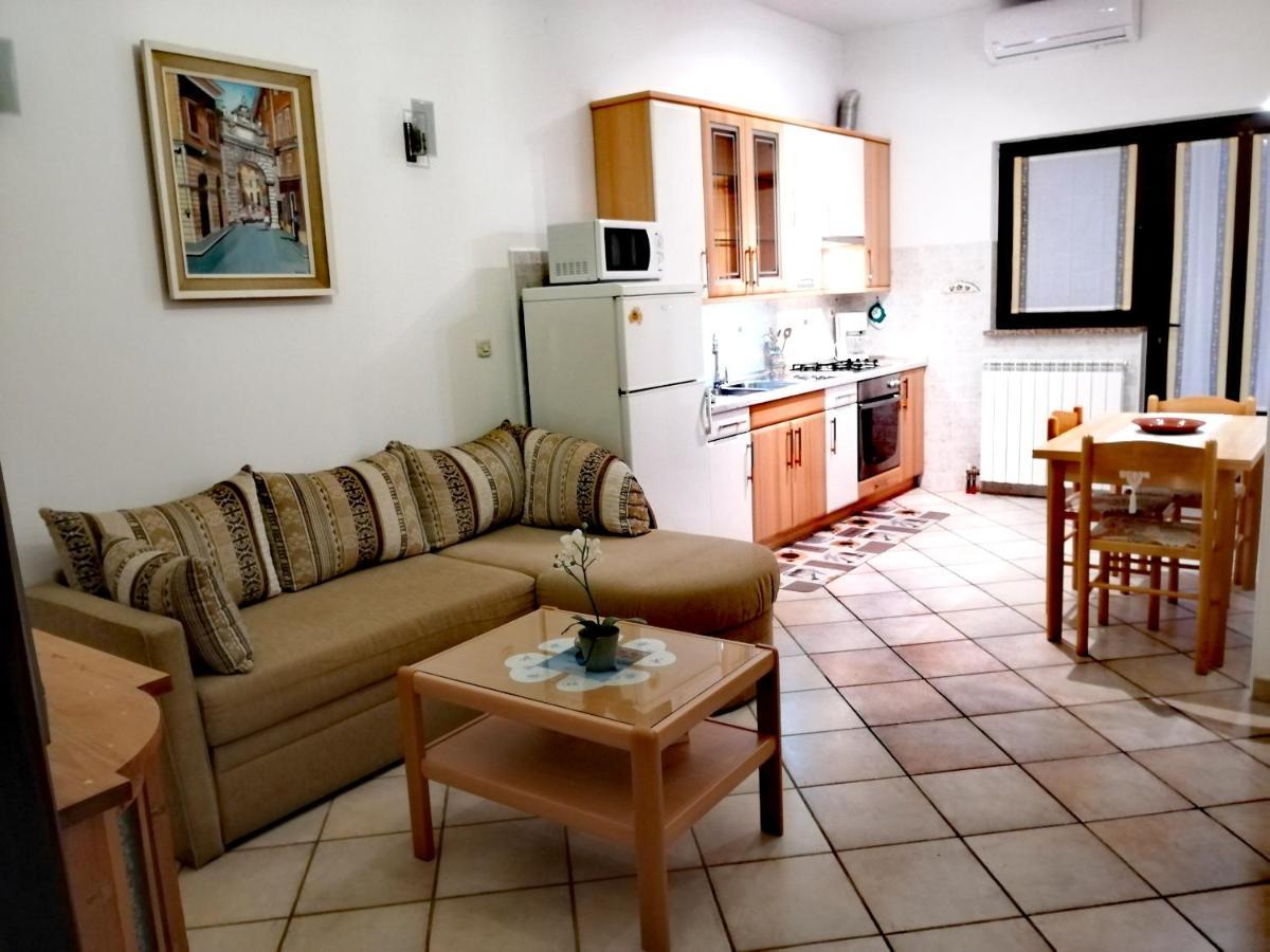 Room And Apartment Lea Rovinj Exterior foto