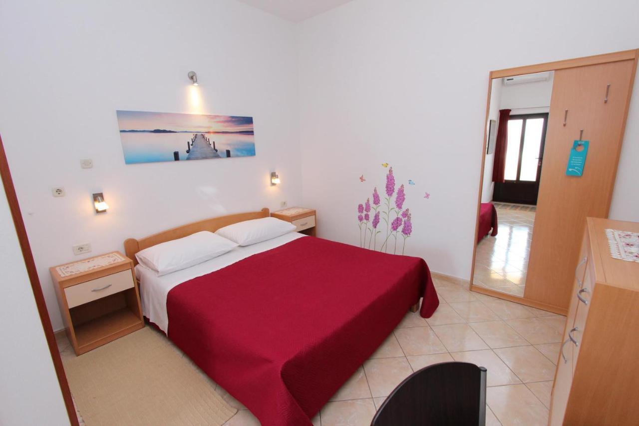Room And Apartment Lea Rovinj Exterior foto