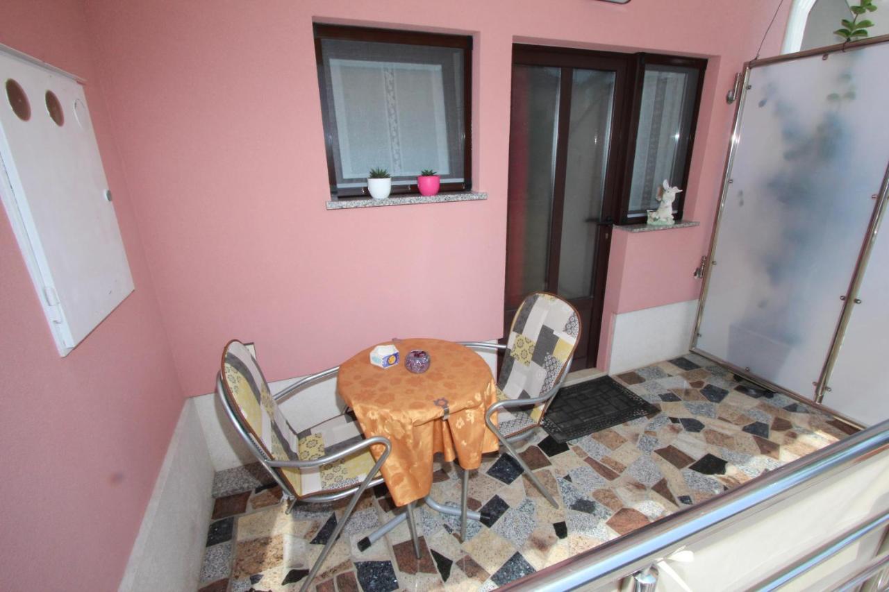 Room And Apartment Lea Rovinj Quarto foto